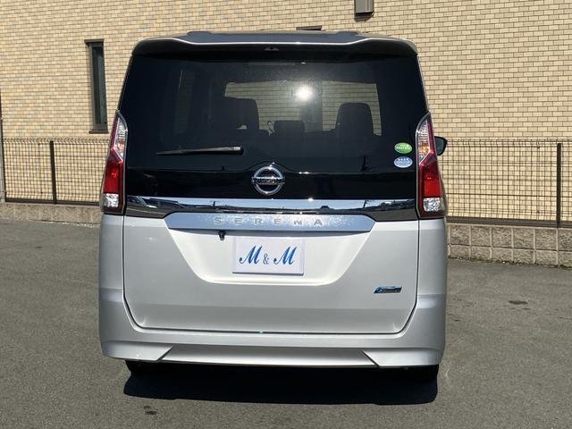 セレナ Ｘ　Ｖセレクション　メモリーナビ・バックカメラ・ＥＴＣ・両側電動スライドドア付（23枚目）