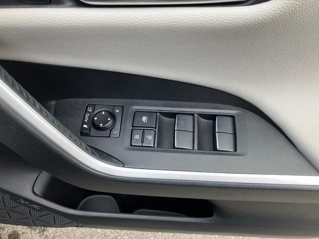 RAV4 ハイブリッドG 4WD・サンルーフ・パワーバックドア・パノラミックビューモニター・ディスプレイオーディオ・LEDヘッドランプ・フォグランプ・ETC2.0・ハンドルヒーター(34枚目)