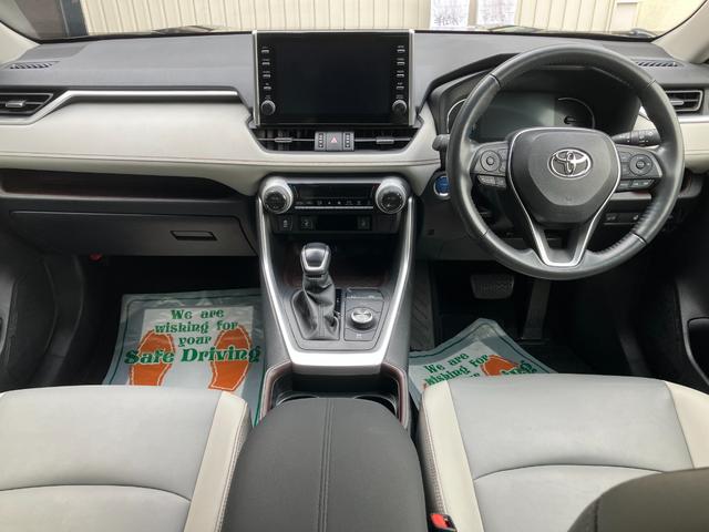 RAV4 ハイブリッドG 4WD・サンルーフ・パワーバックドア・パノラミックビューモニター・ディスプレイオーディオ・LEDヘッドランプ・フォグランプ・ETC2.0・ハンドルヒーター(40枚目)