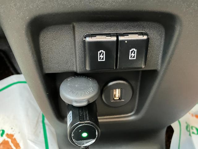 スペーシアカスタム ハイブリッドＸＳ（32枚目）