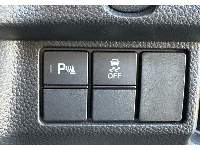 N-BOXカスタム Lターボ スタイル+ブラック 両側パワースライドドア・LEDヘッドランプ・フォグランプ・8インチナビ(VXU-195NBi)・ホンダセンシング(30枚目)