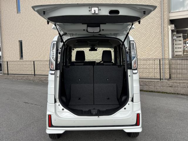 スペーシアカスタム ハイブリッドＸＳターボ　１オーナー・純正８インチメモリーナビ・Ｂｌｕｅｔｏｏｔｈ・フルセグＴＶ・ＤＶＤ／ＣＤ再生・ＥＴＣ・両側電動スライドドア・リヤセンサー・スマートキー・ＬＥＤヘッドライト・衝突被害軽減ブレーキ・純正アルミ（8枚目）