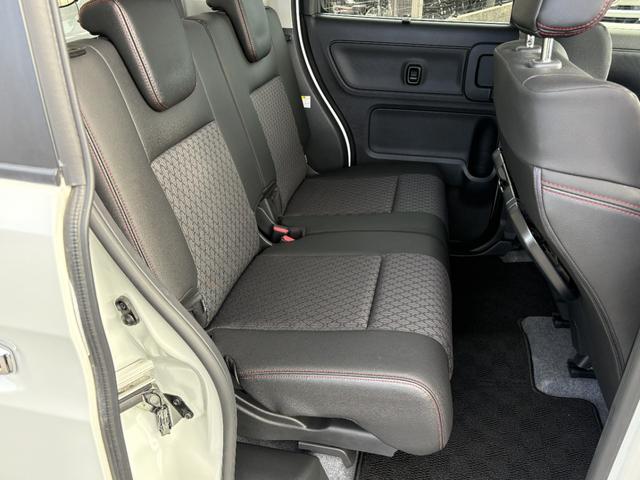 スペーシアカスタム ハイブリッドＸＳターボ　１オーナー・純正８インチメモリーナビ・Ｂｌｕｅｔｏｏｔｈ・フルセグＴＶ・ＤＶＤ／ＣＤ再生・ＥＴＣ・両側電動スライドドア・リヤセンサー・スマートキー・ＬＥＤヘッドライト・衝突被害軽減ブレーキ・純正アルミ（9枚目）