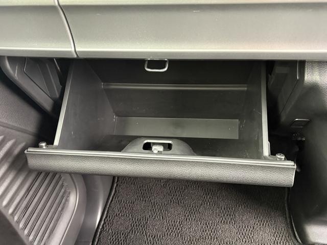 スペーシアカスタム ハイブリッドＸＳターボ　１オーナー・純正８インチメモリーナビ・Ｂｌｕｅｔｏｏｔｈ・フルセグＴＶ・ＤＶＤ／ＣＤ再生・ＥＴＣ・両側電動スライドドア・リヤセンサー・スマートキー・ＬＥＤヘッドライト・衝突被害軽減ブレーキ・純正アルミ（33枚目）