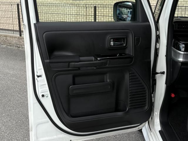 スペーシアカスタム ハイブリッドＸＳターボ　１オーナー・純正８インチメモリーナビ・Ｂｌｕｅｔｏｏｔｈ・フルセグＴＶ・ＤＶＤ／ＣＤ再生・ＥＴＣ・両側電動スライドドア・リヤセンサー・スマートキー・ＬＥＤヘッドライト・衝突被害軽減ブレーキ・純正アルミ（42枚目）