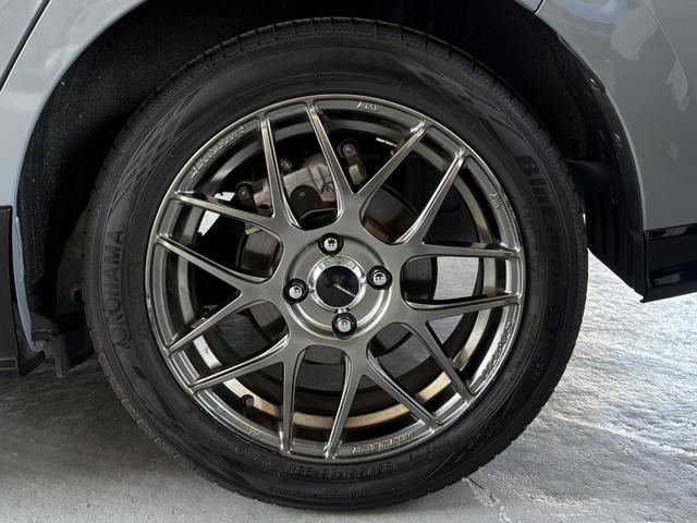 フィット e:HEV RS 純正ディスプレイオーディオ・バックカメラ・Bluetooth・ETC・前後コーナーセンサー・スマートキー・LEDヘッドライト・衝突被害軽減ブレーキ・社外アルミ・クルーズコントロール・ハイブリッド車(12枚目)