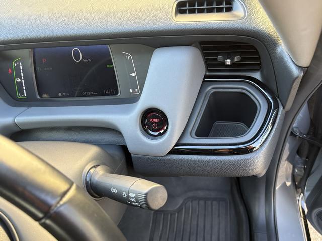 フィット e:HEV RS 純正ディスプレイオーディオ・バックカメラ・Bluetooth・ETC・前後コーナーセンサー・スマートキー・LEDヘッドライト・衝突被害軽減ブレーキ・社外アルミ・クルーズコントロール・ハイブリッド車(32枚目)