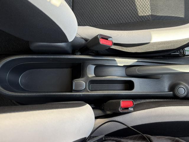 �n���h���T�C�h�u���[�L�ł��B