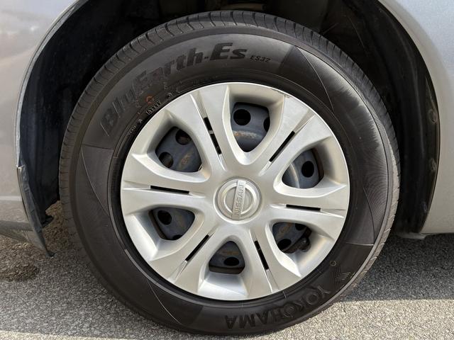 �����z�C�[���L���b�v�t���Ă܂��B