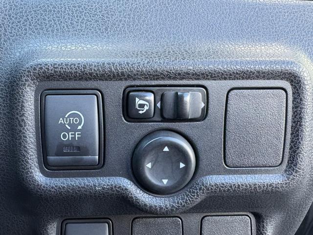 �d���i�[�~���[�t���Ă܂��B