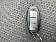 ���ޡ��ȥ��������ƥ���ץå��奨�󥸥󥹥����ȥ����ƥࡢ���󥸥��ư����ߤ��󥿥å��ǹԤ��������Υ��å��ޤǥɥ��Υ֤˿������ǥ�󥿥å����ǹԤ����Ȥ�����ޤ��� 7