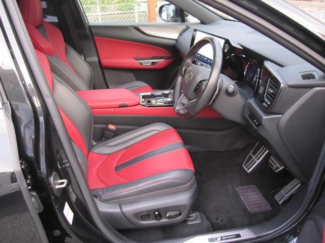 ＮＸ ＮＸ３５０ｈ　Ｆスポーツ　ムーンルーフ　デジタルミラードラレコ　赤／黒革シート　２０インチアルミ　ヘッドアップディスプレイ　３眼ＬＥＤヘッドライト　パノラミックビューモニター　ボディガラスコーティング（14枚目）