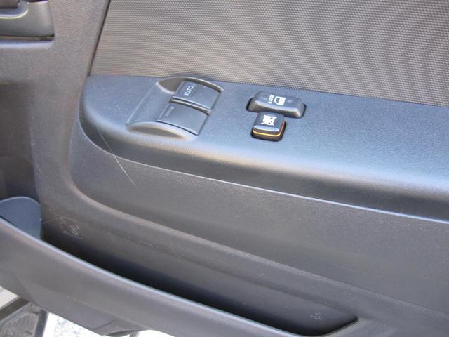 ハイエースバン ロングDX GLパッケージ 7型 アドブルーディーゼル 1オーナー 左右スライド5ドア LEDヘッドライト フォグ メッキパーツ フルセグBluetooth接続ナビ 連動ETC2.0 バックガイドパブリックビュー AC100V(19枚目)