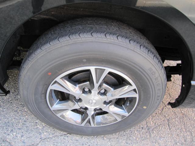 ハイエースバン スーパーGL ダークプライムII 7型 アドブルーメーター 10リッタータンク 1オーナー パブリックビューモニター4カメラ デジタルインナーミラー 純正15インチアルミ ビルトインETC ガラスフィルム DVD再生(26枚目)