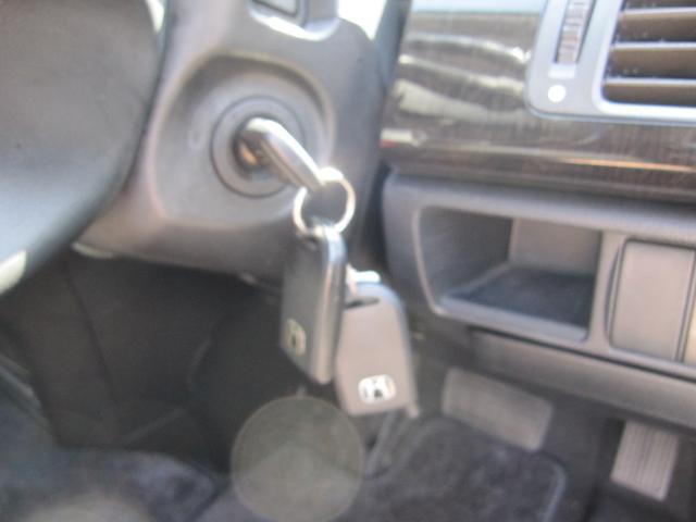 エリシオン ＶＧエアロＨＤＤナビパッケージ　禁煙車　Ｖ６　３０００ＣＣ　純正ナビ　バックカメラ　両側電動スライドドア　キーレス２個有　純正エアロ　純正アルミホイール　クルーズコントロール　８人乗り（17枚目）