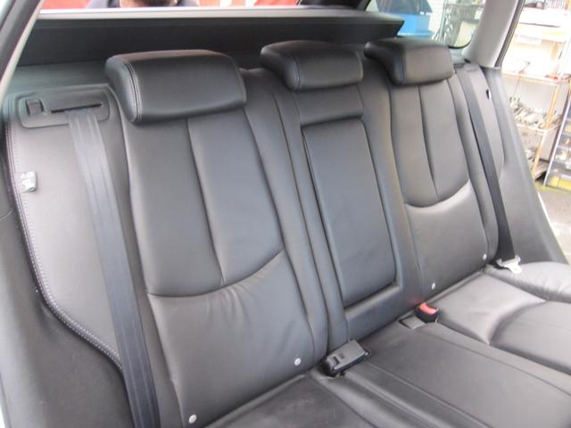 アテンザスポーツワゴン ２５ＥＸ　革シート　禁煙車　ナビ　ＴＶ　ＥＴＣ　前後ドラレコ　プッシュスタート　純正アルミ　ルーフレール　２５００ＣＣ　後席フルフラット（36枚目）