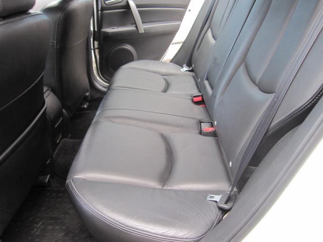 アテンザスポーツワゴン ２５ＥＸ　革シート　禁煙車　ナビ　ＴＶ　ＥＴＣ　前後ドラレコ　プッシュスタート　純正アルミ　ルーフレール　２５００ＣＣ　後席フルフラット（42枚目）