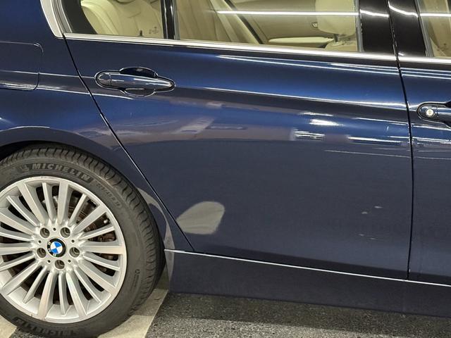 ３シリーズ ３２８ｉラグジュアリー　純正ナビ　地デジ　バックモニター　本革シート　ドライブレコーダ　前席パワーシート　コンフォートアクセス　プッシュスタート　ＥＴＣ　キセノンヘッドライト　オートクルーズコントロール　保証付（17枚目）