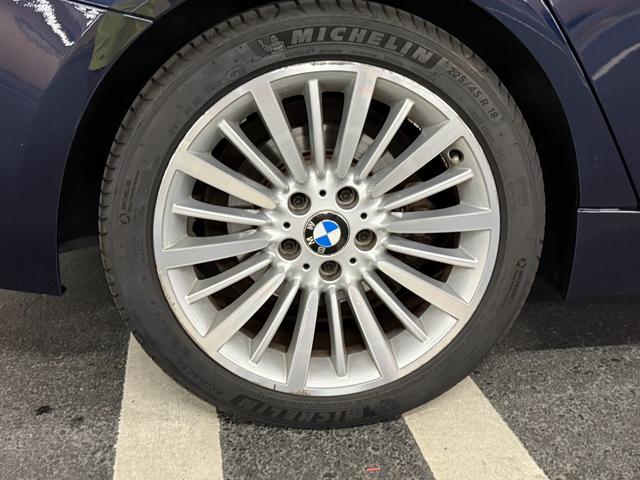 ３シリーズ ３２８ｉラグジュアリー　純正ナビ　地デジ　バックモニター　本革シート　ドライブレコーダ　前席パワーシート　コンフォートアクセス　プッシュスタート　ＥＴＣ　キセノンヘッドライト　オートクルーズコントロール　保証付（24枚目）