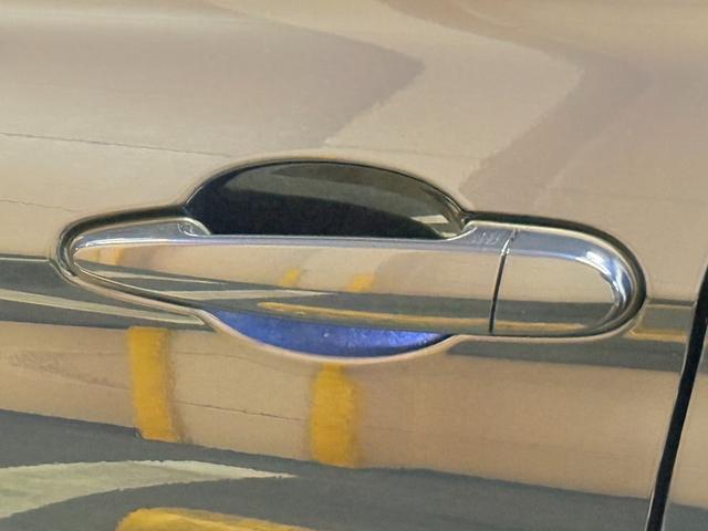 ３シリーズ ３２８ｉラグジュアリー　純正ナビ　地デジ　バックモニター　本革シート　ドライブレコーダ　前席パワーシート　コンフォートアクセス　プッシュスタート　ＥＴＣ　キセノンヘッドライト　オートクルーズコントロール　保証付（40枚目）