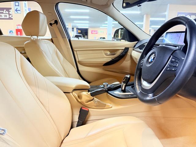 ３シリーズ ３２８ｉラグジュアリー　純正ナビ　地デジ　バックモニター　本革シート　ドライブレコーダ　前席パワーシート　コンフォートアクセス　プッシュスタート　ＥＴＣ　キセノンヘッドライト　オートクルーズコントロール　保証付（54枚目）