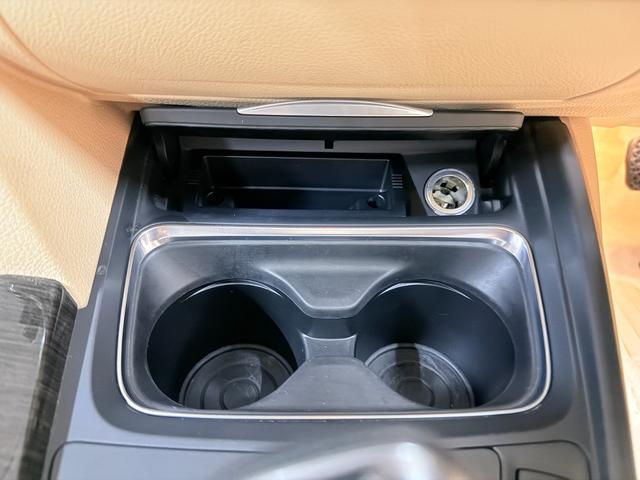 ３シリーズ ３２８ｉラグジュアリー　純正ナビ　地デジ　バックモニター　本革シート　ドライブレコーダ　前席パワーシート　コンフォートアクセス　プッシュスタート　ＥＴＣ　キセノンヘッドライト　オートクルーズコントロール　保証付（62枚目）