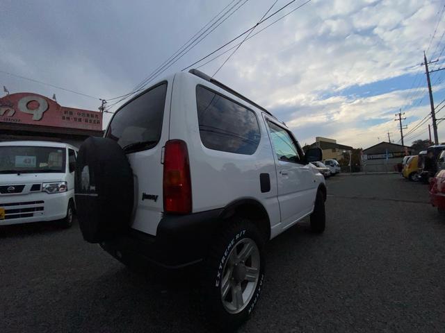 ジムニー XC 5型 新品マッドファクトリー製バグガード!新品ブロックタイヤ!新品レザー調シートカバー!新品ラジエーター!前後バンパー&フェンダーモールチッピングマットブラックペイント!ボーディーコート(28枚目)