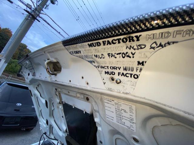 ジムニー XC 5型 新品マッドファクトリー製バグガード!新品ブロックタイヤ!新品レザー調シートカバー!新品ラジエーター!前後バンパー&フェンダーモールチッピングマットブラックペイント!ボーディーコート(42枚目)