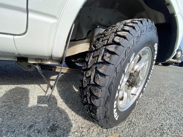 ジムニー XG 2インチリフトアップ オープンカントリーRT スタビ延長ブロック 社外ラテラルロッド CDBluetooth対応 マニュアル 社外16アルミ ETC ボディーコート済み ルームクリーニング済み(26枚目)