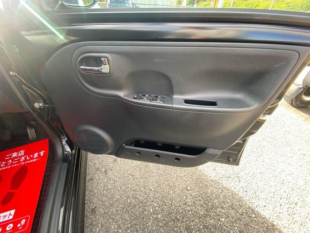 エッセ カスタム　ローダウン　ワンオフマフラー　５速マニュアル　エアロ　アルミ　社外シフトノブ　ボディーコート　ルームクリーニング　法定点検整備実施　点検整備記録簿発行（18枚目）