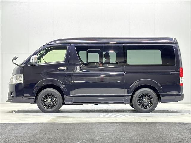 ハイエースバン スーパーＧＬ　ダークプライムＩＩ　４ＷＤ　ワンセグ　メモリーナビ　ミュージックプレイヤー接続可　バックカメラ　衝突被害軽減システム　ＥＴＣ　ＬＥＤヘッドランプ（2枚目）
