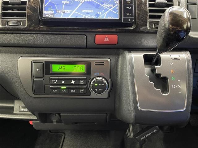 ハイエースバン スーパーＧＬ　ダークプライムＩＩ　４ＷＤ　フルセグ　メモリーナビ　ＤＶＤ再生　ミュージックプレイヤー接続可　バックカメラ　衝突被害軽減システム　ＥＴＣ　ＬＥＤヘッドランプ　ワンオーナー　ディーゼル（11枚目）