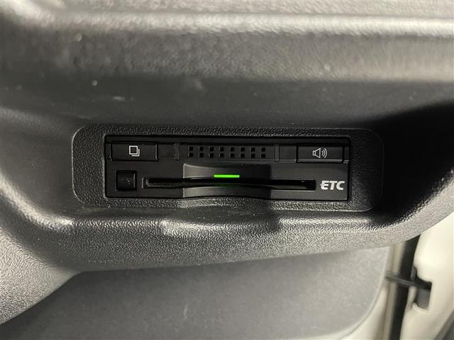 ハイエースバン スーパーＧＬ　ダークプライムＩＩ　４ＷＤ　フルセグ　メモリーナビ　ＤＶＤ再生　ミュージックプレイヤー接続可　バックカメラ　衝突被害軽減システム　ＥＴＣ　ＬＥＤヘッドランプ　ワンオーナー　ディーゼル（15枚目）