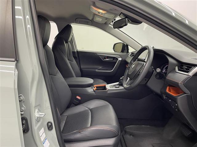 ＲＡＶ４ アドベンチャー　４ＷＤ　フルセグ　メモリーナビ　ＤＶＤ再生　ミュージックプレイヤー接続可　バックカメラ　衝突被害軽減システム　ＥＴＣ　ＬＥＤヘッドランプ（17枚目）