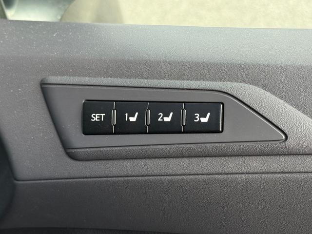 アルファード 2.5S Cパッケージ 禁煙車 SR Dインナ-ミラ- BSM ACC Fダウンモニタ- 黒革 Bカメラ ETC 3眼LEDオートライト シートクーラー/ヒーター メモリ付電動シート ナビ付DA フルセグTV BT DVD(9枚目)