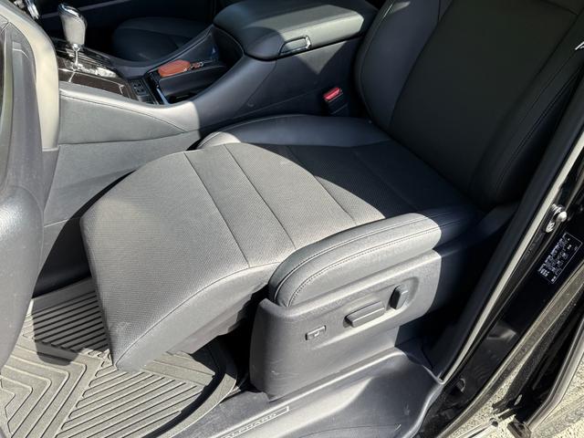 アルファード 2.5S Cパッケージ 禁煙車 SR Dインナ-ミラ- BSM ACC Fダウンモニタ- 黒革 Bカメラ ETC 3眼LEDオートライト シートクーラー/ヒーター メモリ付電動シート ナビ付DA フルセグTV BT DVD(40枚目)