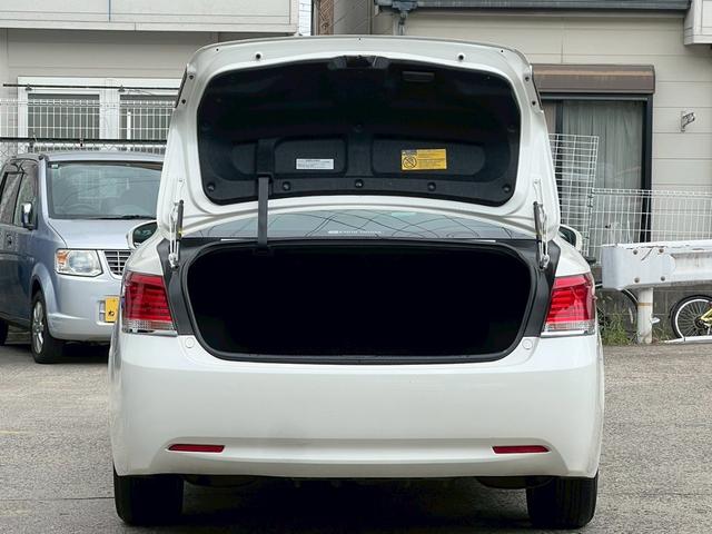 クラウン ロイヤルサルーン 純正ナビTV オートクルコン バックカメラ HID BLUETOOTH 電動シート フォグ オートライト ステアリングリモコン 純正16AW ナノイーエアコン スマートキー ウィンカーミラー ETC(14枚目)