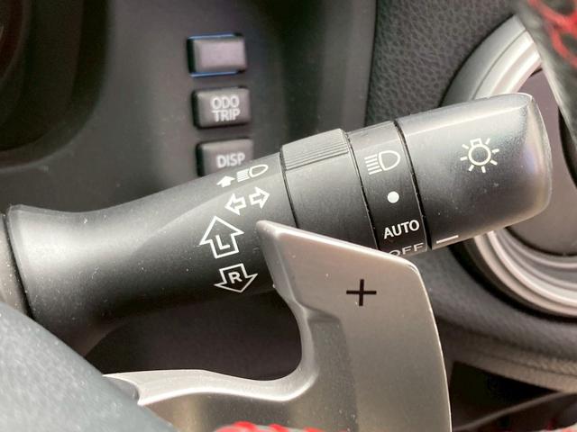 86 GT ナビTV バックカメラ スマートキー HID BLUETOOTH 車高調 TRDエアロ TRD4本出マフラー SSR18AW フォグライト オートライト オートエアコン パドルシフト プッシュスタート(32枚目)