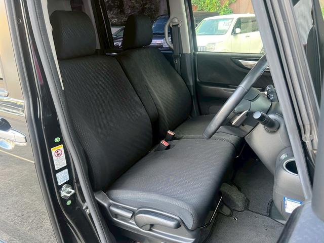 Ｎ－ＢＯＸカスタム Ｇ　ターボＳＳパッケージ　ナビ　衝突軽減　両側電動　バックカメラ　オートクルコン　ターボ車　ＨＩＤ　フォグライト　オートライト　パドルシフト　社外１６ＡＷ　ベンチシート　フルフラット　スマートキー　本革ステアリング　ＥＴＣ（3枚目）