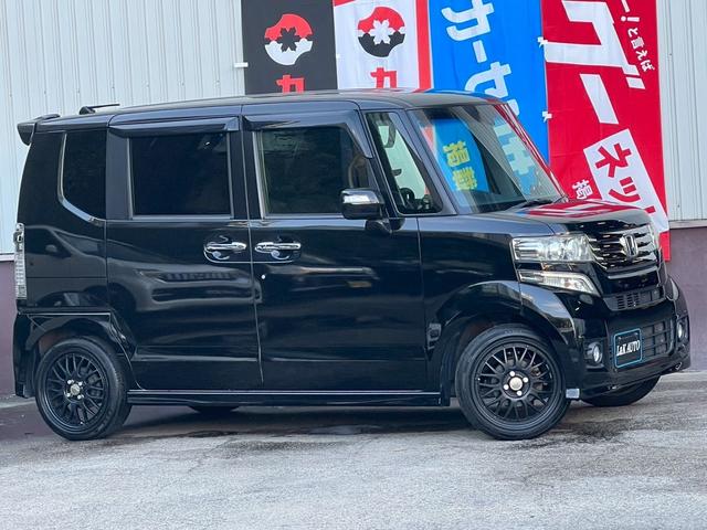 Ｎ－ＢＯＸカスタム Ｇ　ターボＳＳパッケージ　ナビ　衝突軽減　両側電動　バックカメラ　オートクルコン　ターボ車　ＨＩＤ　フォグライト　オートライト　パドルシフト　社外１６ＡＷ　ベンチシート　フルフラット　スマートキー　本革ステアリング　ＥＴＣ（10枚目）