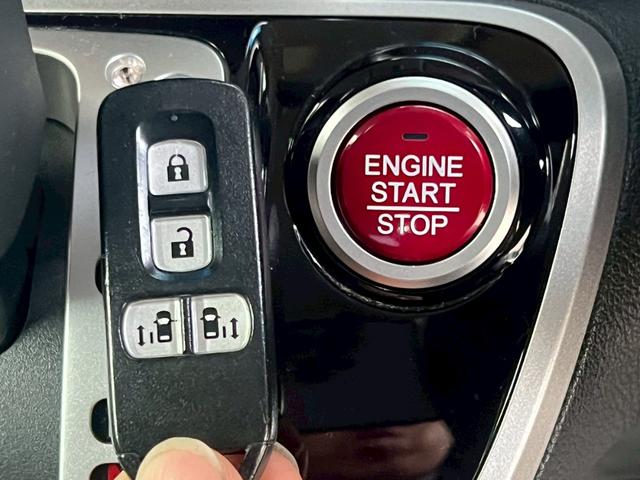 Ｎ－ＢＯＸカスタム Ｇ　ターボＳＳパッケージ　ナビ　衝突軽減　両側電動　バックカメラ　オートクルコン　ターボ車　ＨＩＤ　フォグライト　オートライト　パドルシフト　社外１６ＡＷ　ベンチシート　フルフラット　スマートキー　本革ステアリング　ＥＴＣ（40枚目）