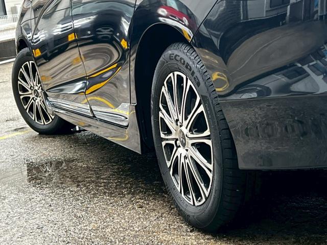 シャトル ハイブリッドＸ　ナビＴＶ　衝突軽減　クルコン　バックカメラ　ＢＬＵＥＴＯＯＴＨ　ハーフレザー　フルフラット　ＬＥＤヘッド　フォグライト　オートライト　パドルシフト　ステアリモコン　社外１５ＡＷ　スマートキー　ＥＴＣ（15枚目）