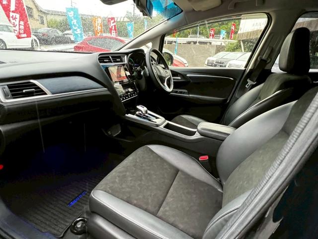 シャトル ハイブリッドＸ　ナビＴＶ　衝突軽減　クルコン　バックカメラ　ＢＬＵＥＴＯＯＴＨ　ハーフレザー　フルフラット　ＬＥＤヘッド　フォグライト　オートライト　パドルシフト　ステアリモコン　社外１５ＡＷ　スマートキー　ＥＴＣ（22枚目）