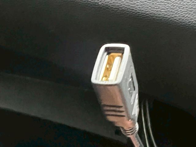 シャトル ハイブリッドＸ　ナビＴＶ　衝突軽減　クルコン　バックカメラ　ＢＬＵＥＴＯＯＴＨ　ハーフレザー　フルフラット　ＬＥＤヘッド　フォグライト　オートライト　パドルシフト　ステアリモコン　社外１５ＡＷ　スマートキー　ＥＴＣ（33枚目）