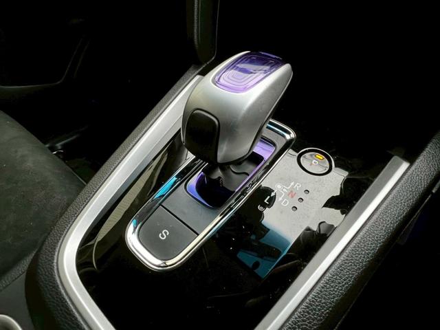 シャトル ハイブリッドＸ　ナビＴＶ　衝突軽減　クルコン　バックカメラ　ＢＬＵＥＴＯＯＴＨ　ハーフレザー　フルフラット　ＬＥＤヘッド　フォグライト　オートライト　パドルシフト　ステアリモコン　社外１５ＡＷ　スマートキー　ＥＴＣ（34枚目）