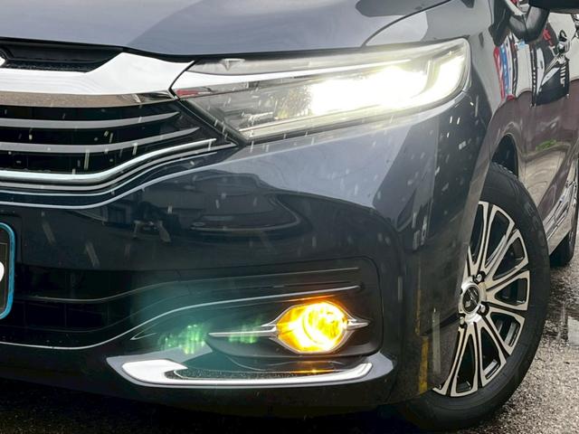 シャトル ハイブリッドＸ　ナビＴＶ　衝突軽減　クルコン　バックカメラ　ＢＬＵＥＴＯＯＴＨ　ハーフレザー　フルフラット　ＬＥＤヘッド　フォグライト　オートライト　パドルシフト　ステアリモコン　社外１５ＡＷ　スマートキー　ＥＴＣ（37枚目）