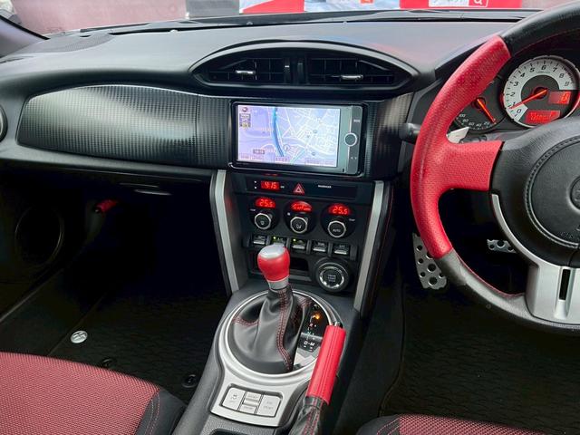 86 GT 純正ナビTV HIDヘッドライト BLUETOOTH パドルシフト ETC オートエアコン オートライト フォグ DVD再生 ミュージックサーバー MTモード付 純正17インチアルミホーイル(25枚目)