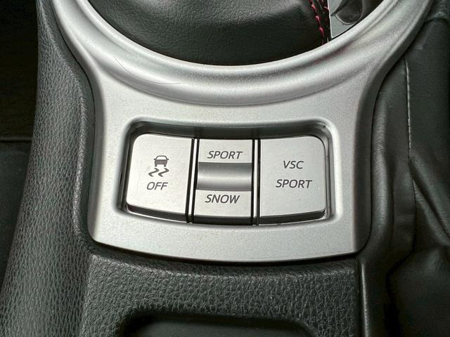 86 GT 純正ナビTV HIDヘッドライト BLUETOOTH パドルシフト ETC オートエアコン オートライト フォグ DVD再生 ミュージックサーバー MTモード付 純正17インチアルミホーイル(29枚目)