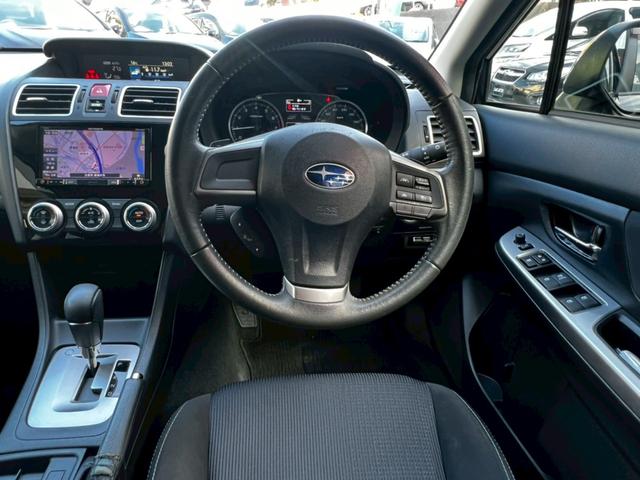 お車の詳しい情報は直接店舗へご連絡（０７５−９５６−６７８３）頂くか、メールｓａｌｅｓ）を下さい♪詳しくご説明させて頂きます。お気軽にご連絡ください！ＬＩＮＥでのご連絡も可能です