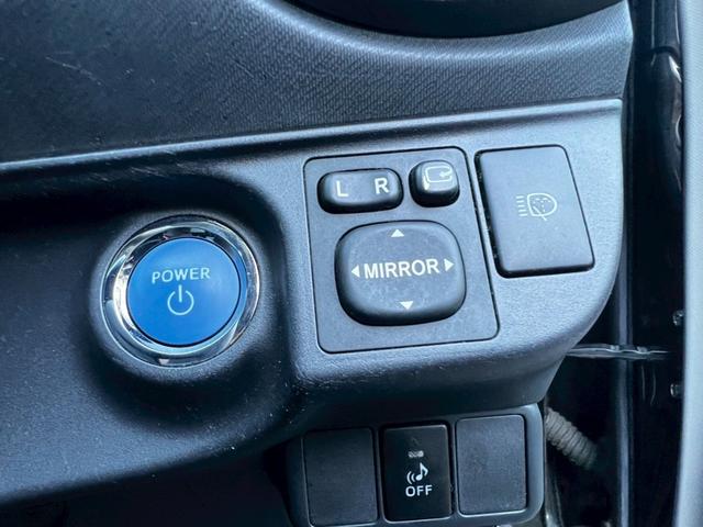 アクア Ｓ　純正ナビＴＶ　スマートキー　ＬＥＤヘッド　ＢＬＵＥＴＯＯＴＨ　　アルミペダル　フォグライト　オートライト　プッシュスタート　純正１６ＡＷ　ウィンカーミラー　サイドバイザー　ＣＤ／ＤＶＤ再生　ＥＴＣ（27枚目）